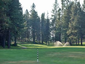 MeadowCreek 9th Approach